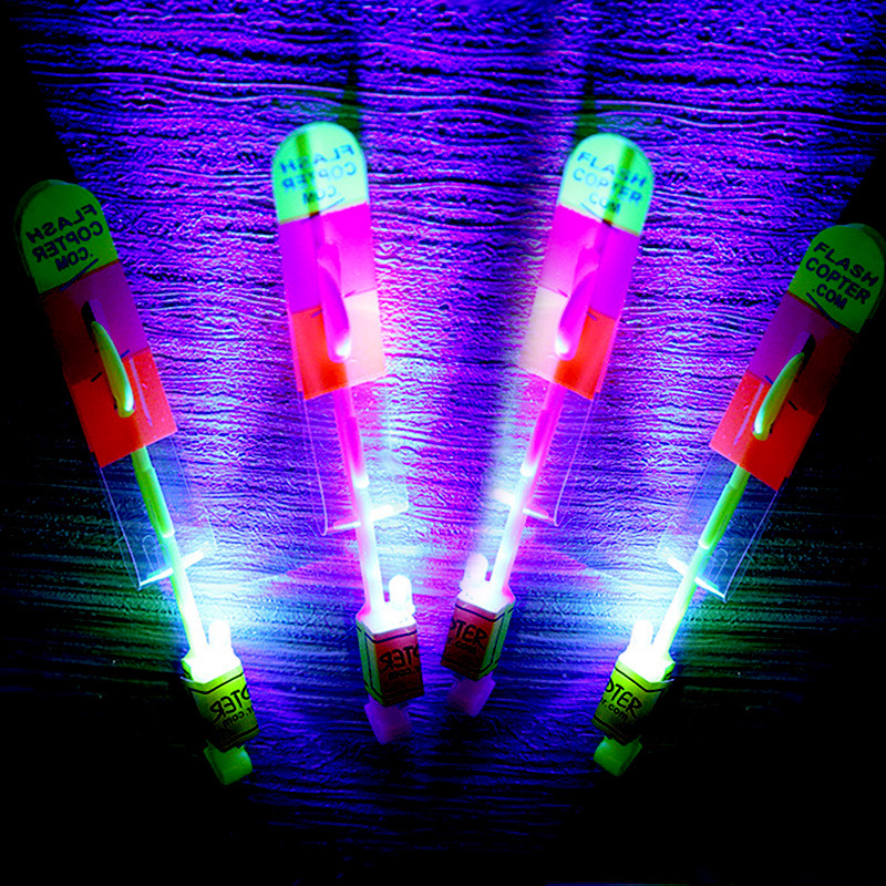 The glowing slingshot's small flying arrow flashes Specification image