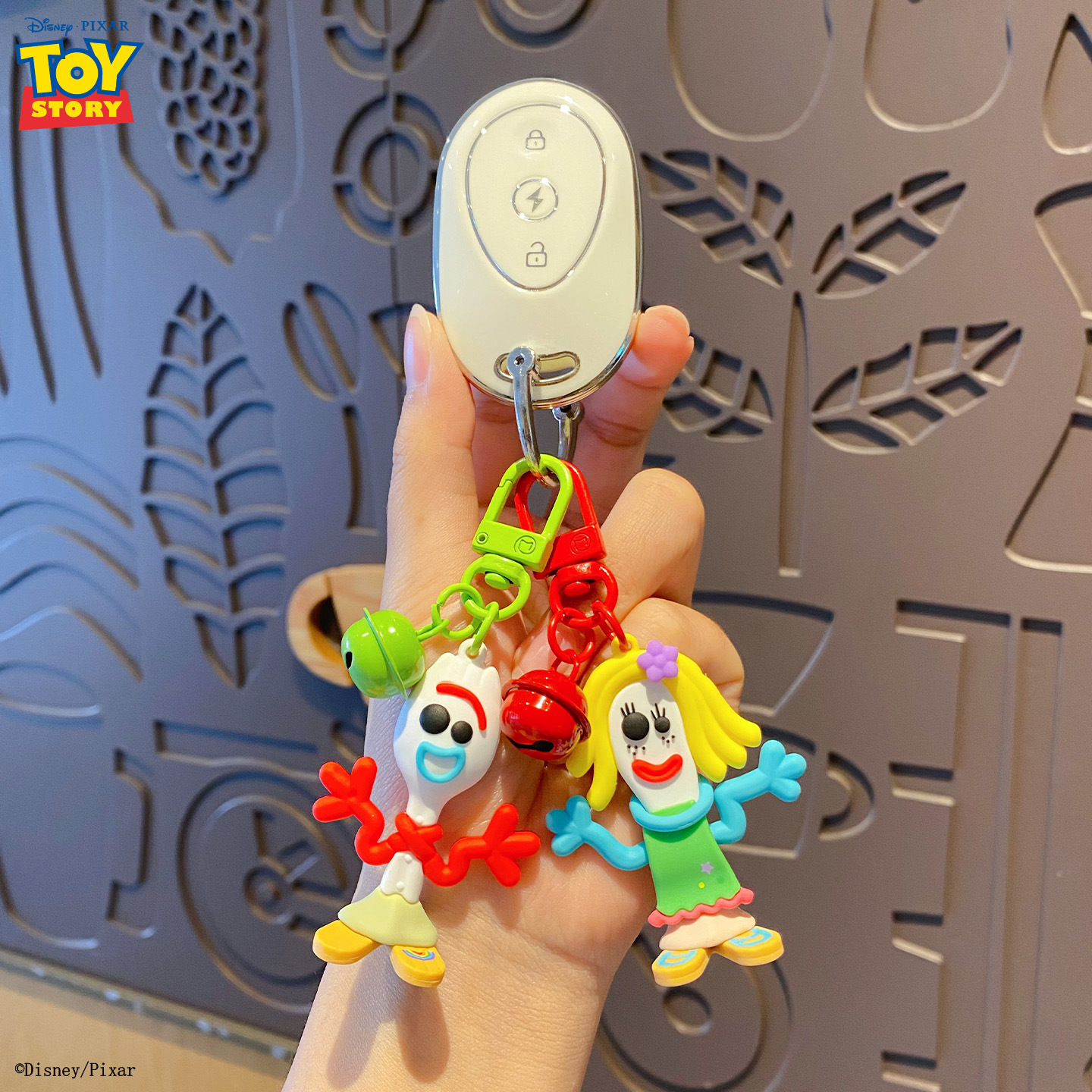 Official Toy Story knife, knife, fork, fork series pendants, cartoon and funny dolls, bags, accessories, car keychains Specification image