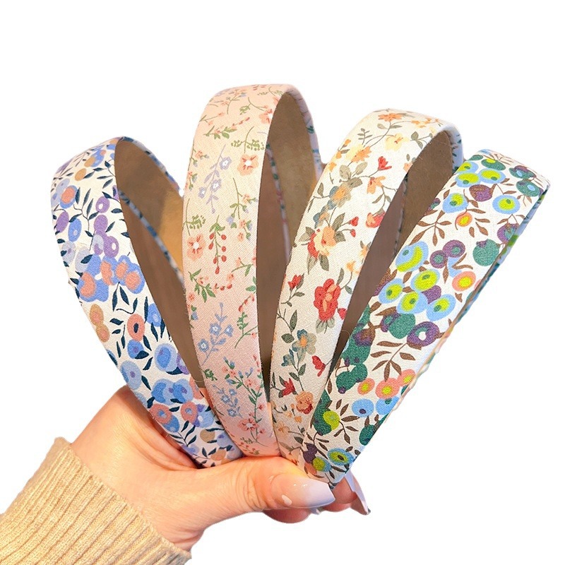BM style retro floral checkered solid color hair band, wide edge headband, versatile for going out, super fairy-like sweet girl style hair clip Item Picture