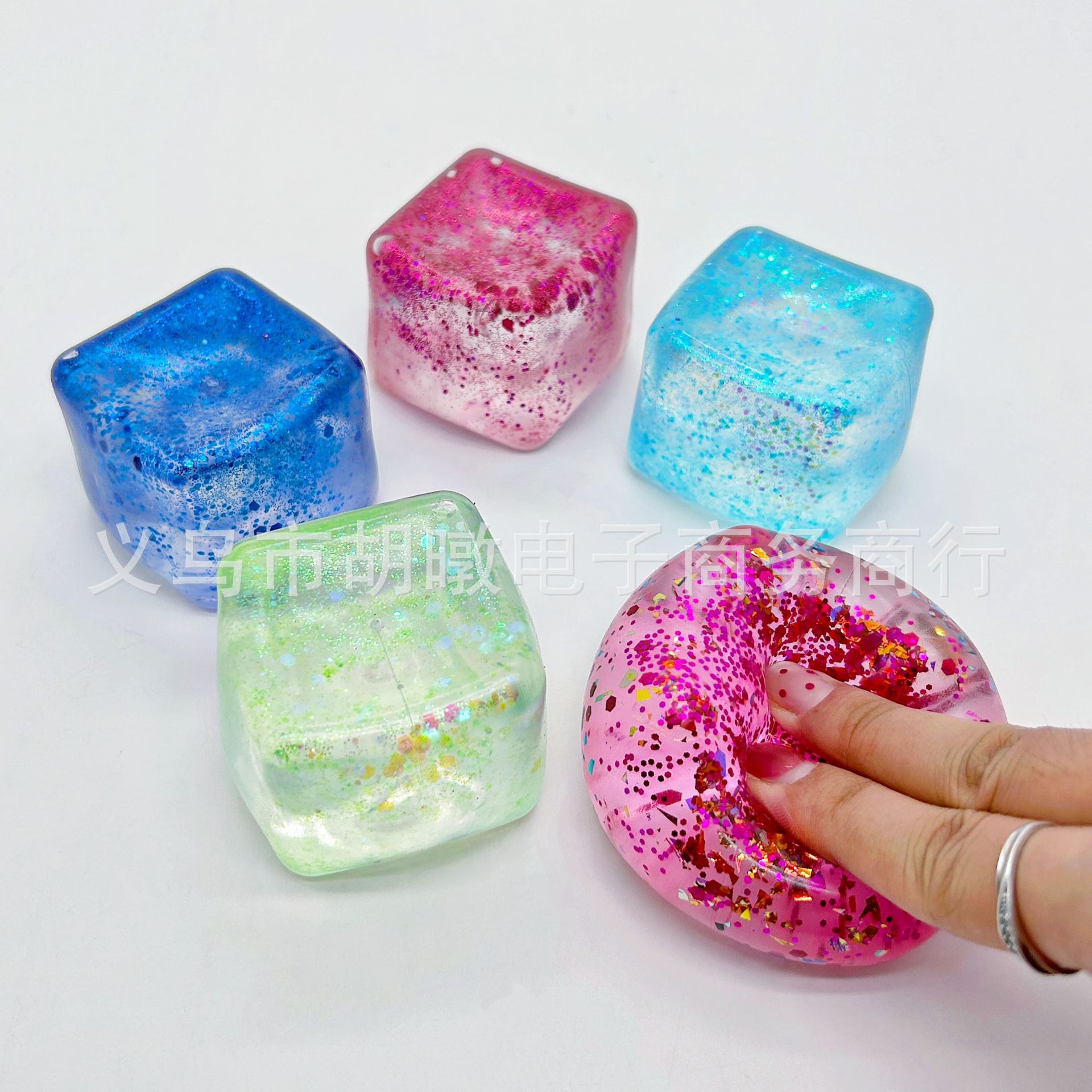 Amazon's new product, Gold Powder, Large ice cubes, maltose, Kneading Fun Release Ball, Stress relief toy, Slow Rebound Stress relief toy Specification image