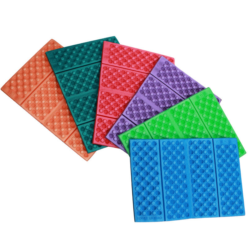 户外便携轻巧蜂窝XPE泡沫四折叠坐垫单人防潮迷你耐脏