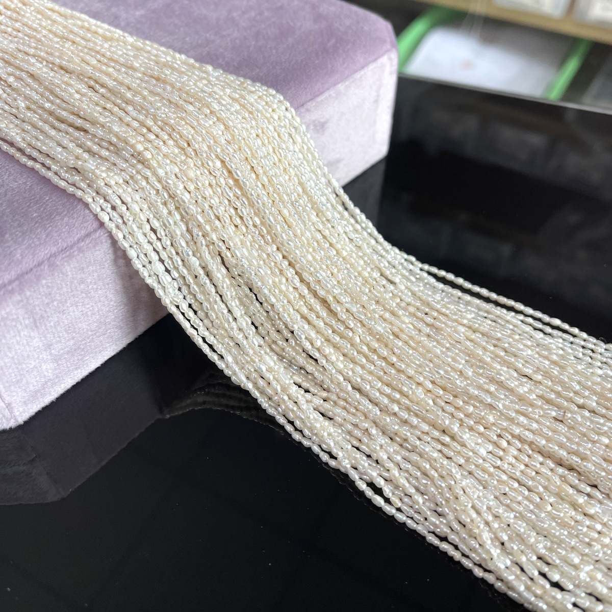 1.8-2mm extremely fine blemish super strong light natural fresh water millet bead necklace baby semi-finished product can be diy details Picture