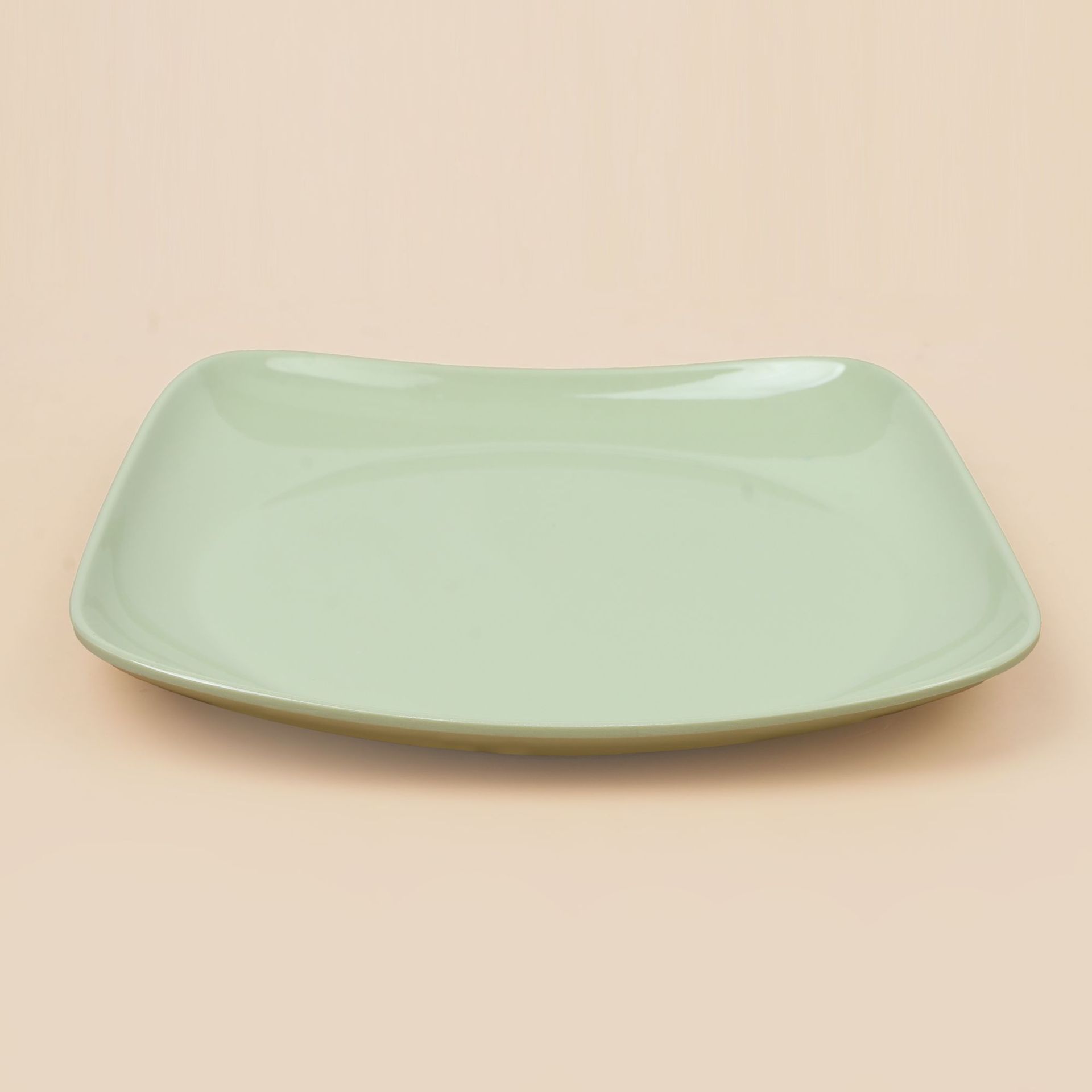 Custom-made melamine square plate, tender green crayfish and beef plate, creative imitation porcelain, commercial barbecue tableware for hotels and restaurants Item Picture