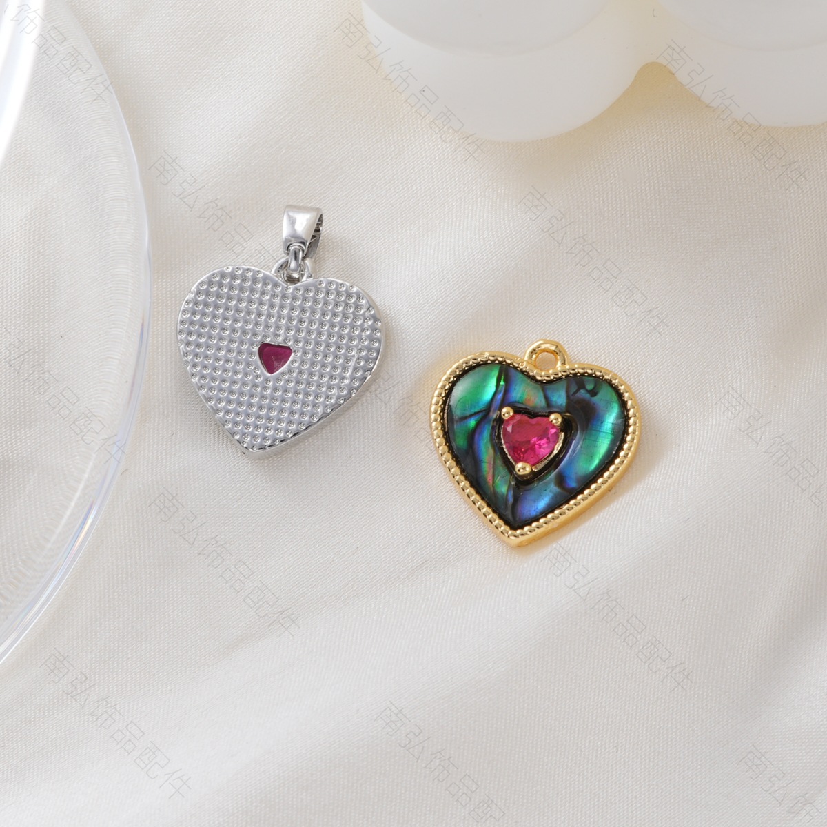 Copper-plated 18k gold color retention, zirconium-inlaid abalone, shell heart, oil-dripping pendant, bracelet, necklace clasp, DIY accessory Specification image