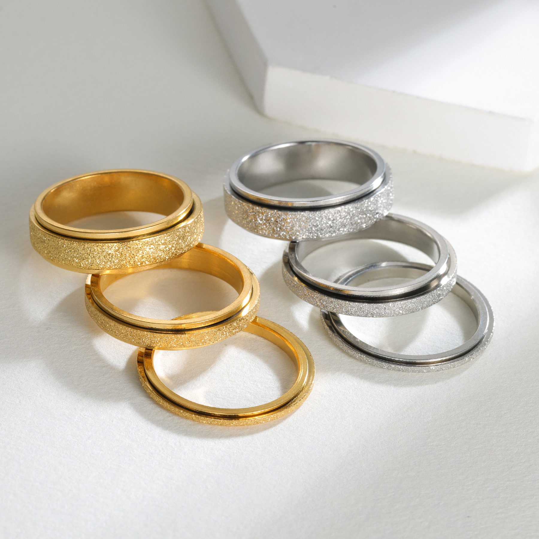 New cross-border stainless steel frosted rotating pressure-relieving fashionable ins style trendy accessory couple ring set