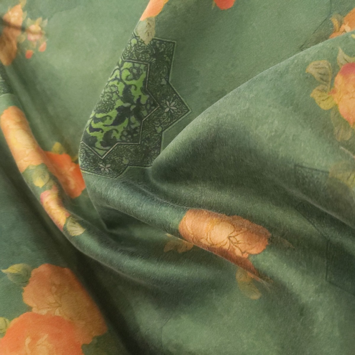 布料织锦缎/布料提花/真丝布料/提花/格子布产品图