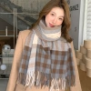 Autumn and winter Women's 2025 New Korean style simple faux cashmere checkered warm shawl, fashionable and versatile fringed neck Application Scenario