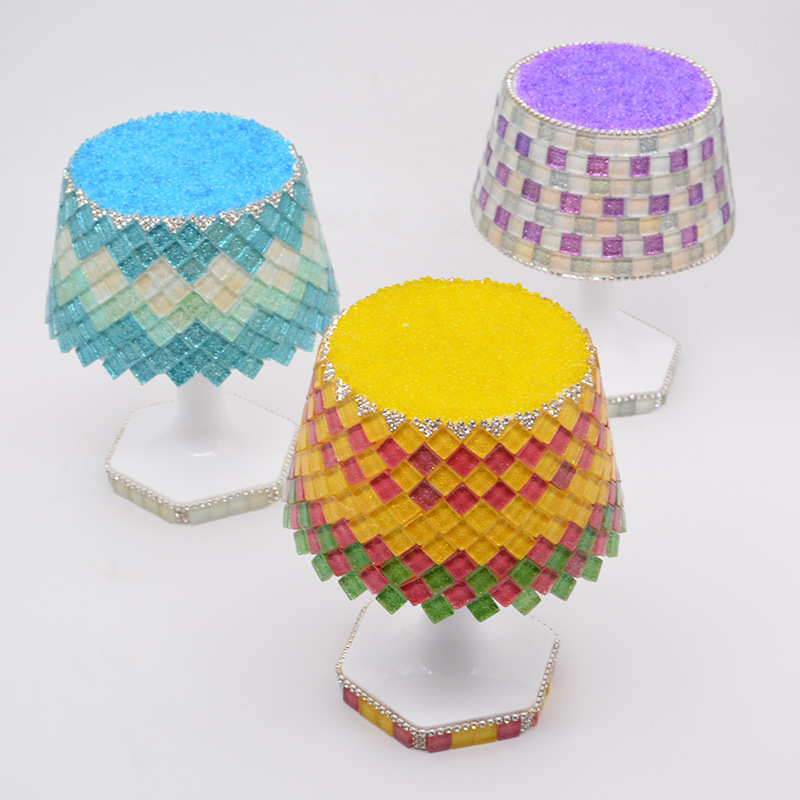 New children's DIY handmade table lamp with Mosaic pattern, bedroom bedside night light, student gift, gift material package Application Scenario