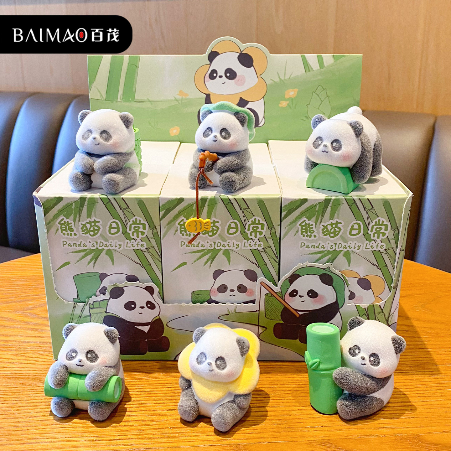 原创熊猫日常系列植绒树脂摆件潮玩精致车载家居桌面装饰品小摆件