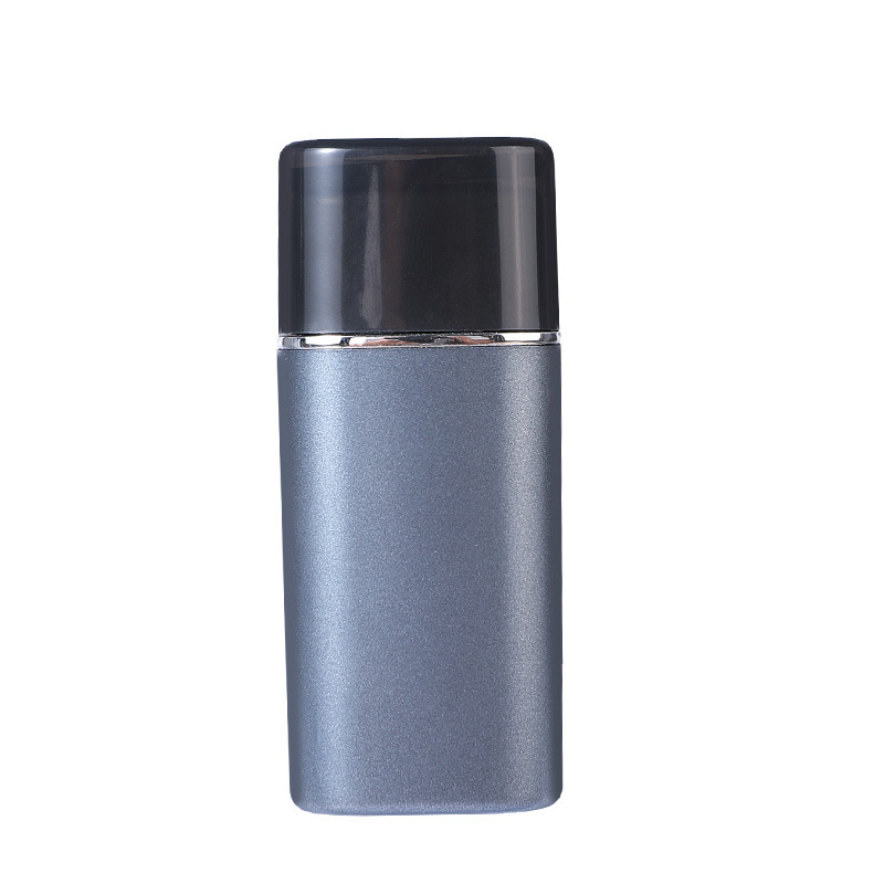 電動剃須刀實物圖