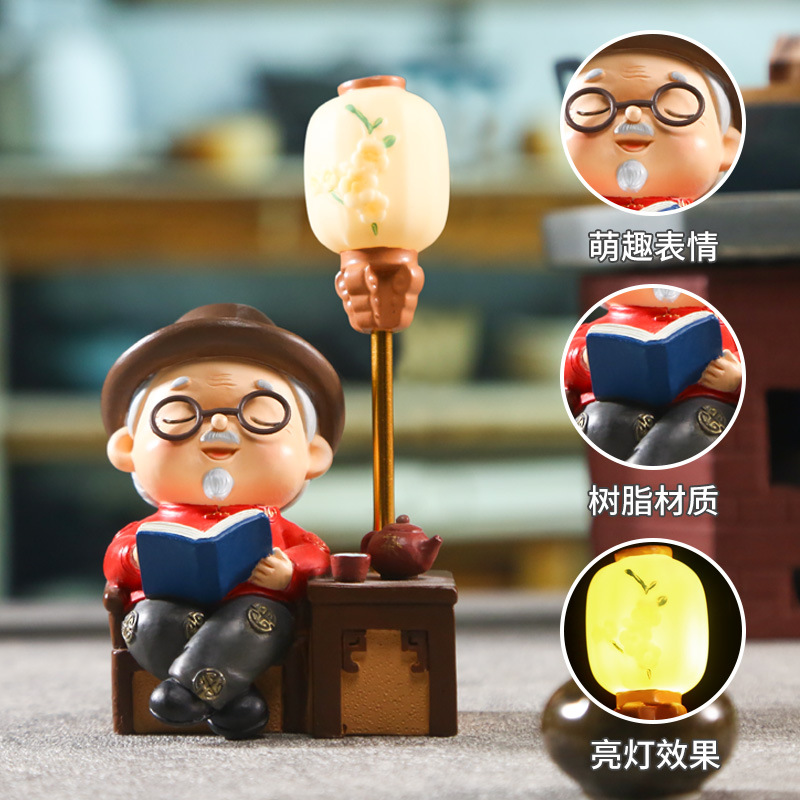 The small luminous lamp that is often seen every year, a decorative item for the elderly's retirement life, a home table, and a resin handicraft Application Scenario