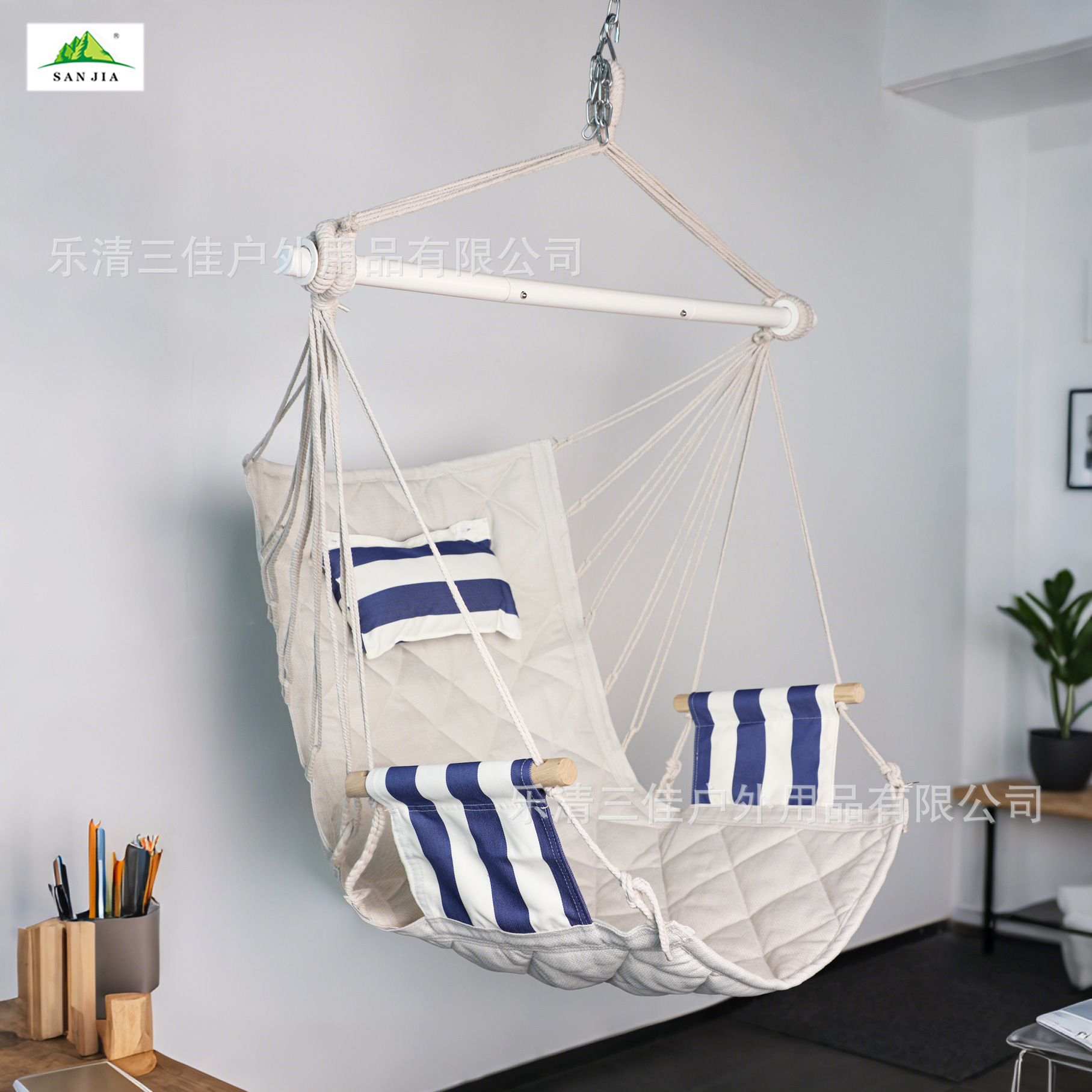 Wholesale of outdoor outdoor Olefin fabric breathable and mold-resistant courtyard swing hammock-hanging chairs Application Scenario