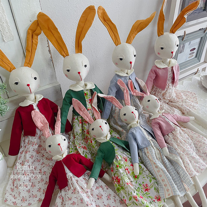 毛绒公仔、玩偶、娃娃实物图