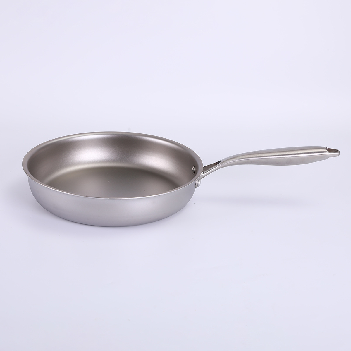 Food-grade 304 stainless steel flat-bottomed frying pan, thickened three-layer steel uncoated non-stick single-handle steak pan-frying pan
