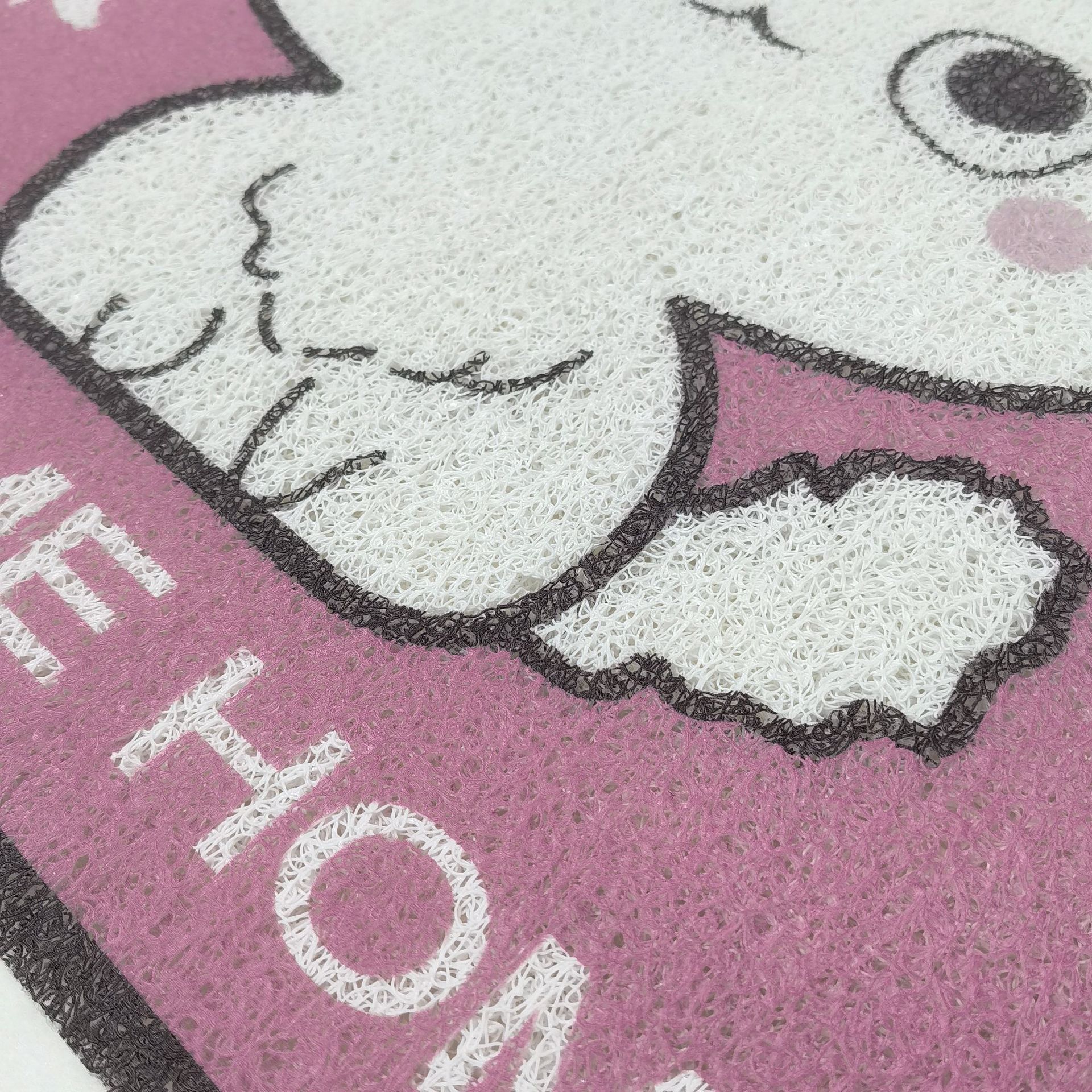 Brushed ring printed cartoon pet cat litter, children's cute shape, game, scraping sand and mud, floor mat, PVC floor mat Application Scenario