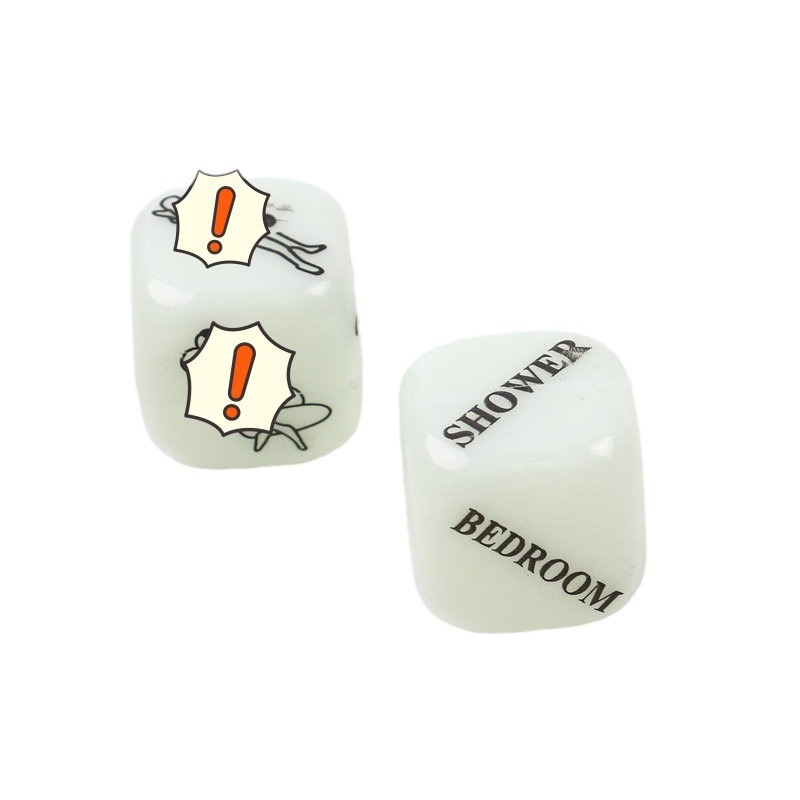 厂家直销成人情趣四件套毛绒手铐眼罩骰子羽毛组合调情用品套白底实物图