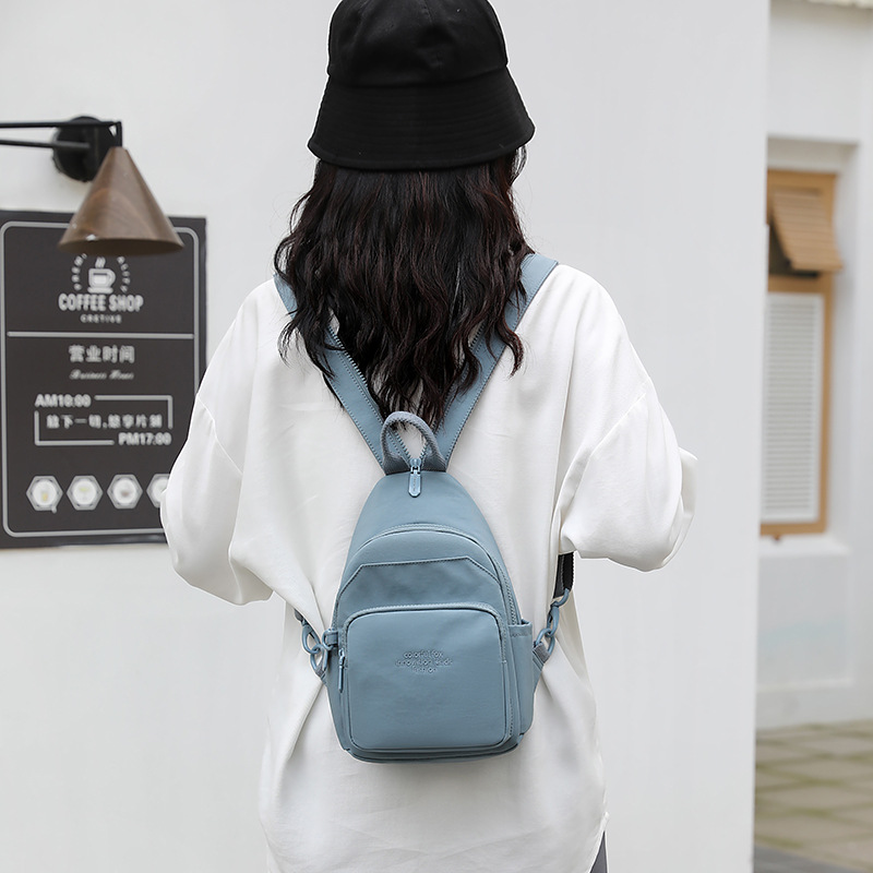 The new versatile nylon single-shoulder bag for women is a simple, casual and multi-functional backpack Specification image