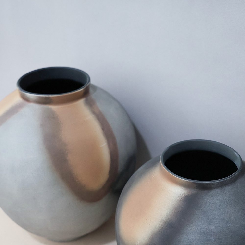 2025 Modern, simple and creative Ceramic vases, hand-painted flower arrangement decorations for the living room, home dried flower vases and ornaments Specification image