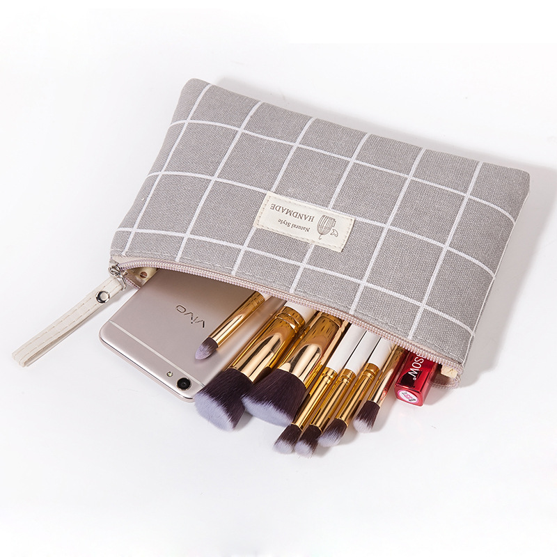 Large multi-functional canvas makeup bag, Japanese and Korean casual hand-held toiletries storage bag, student pen case in stock Specification image