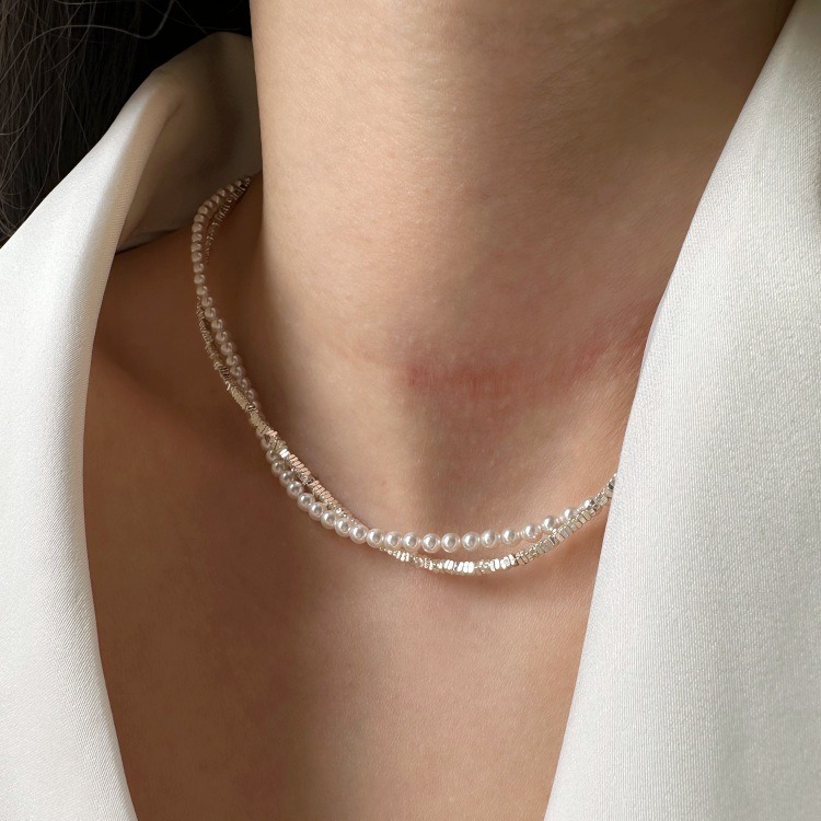 The entire S925 sterling silver Shijia pearl wound necklace features a niche design for women, a neckchain, a collarbone chain, and a light luxury chain details Picture