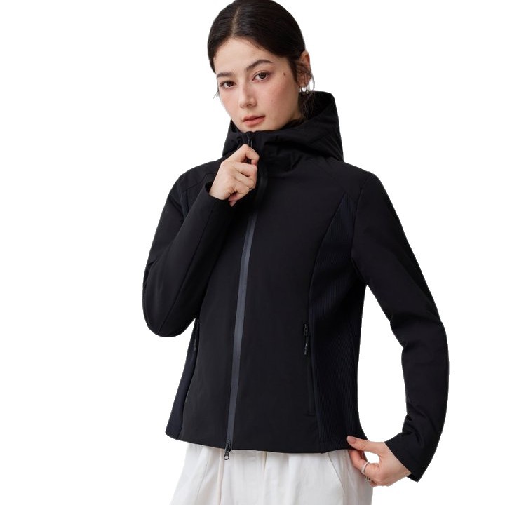 Jiemi Outdoor Soft shell Windbreaker three-in-one Winter outdoor windproof, waterproof, cold-proof and warm hooded mountaineering jacket Item Picture