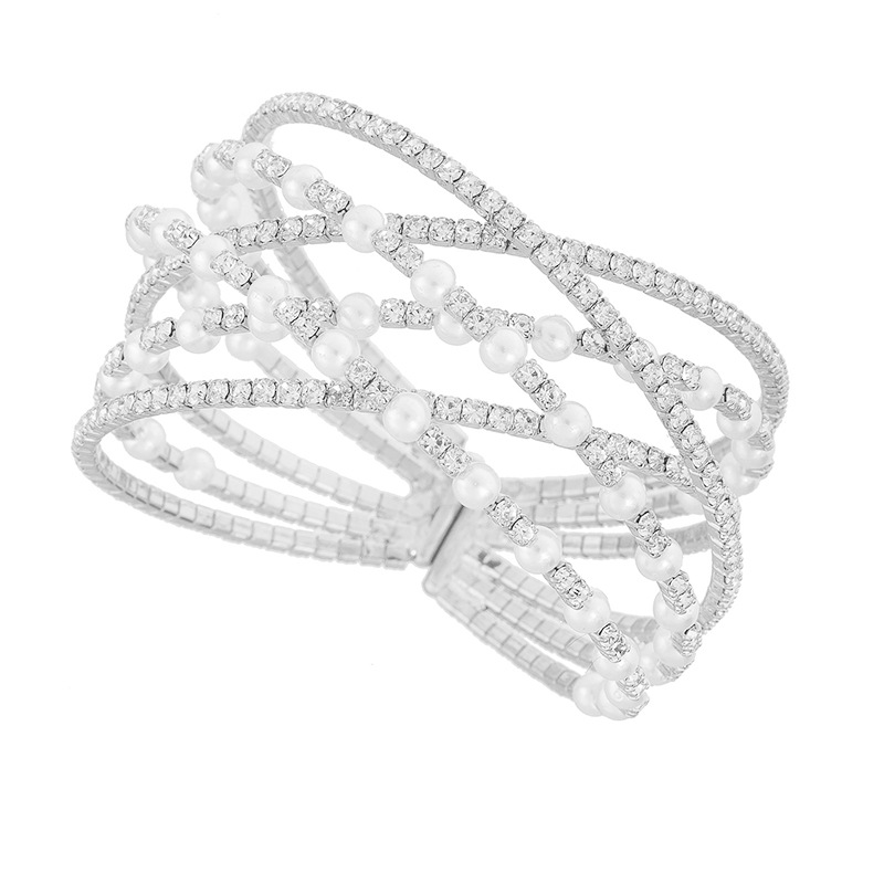 A novel six-row crossed elastic pearl bracelet for cross-border trade from Europe and America, featuring water diamonds for ladies' banquets and parties Item Picture