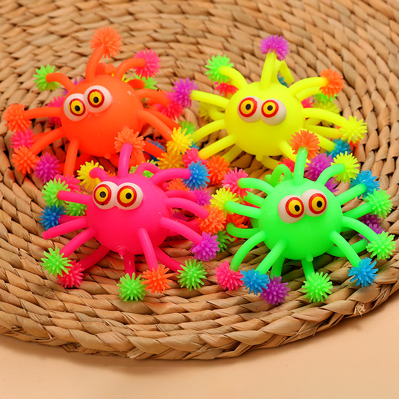Luminous convex eye snowflake ball toys, children's street stall, wholesale of bouncy balls, luminous toys, fun and entertainment Specification image