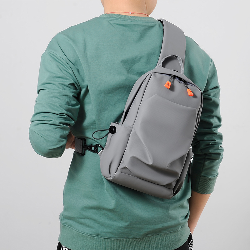 Cross border nueva bolsa crossbody hombre versátil y simple crossbody bolso versión coreana de un hombro crossbody bolsa de pecho de hombre de moda deportiva