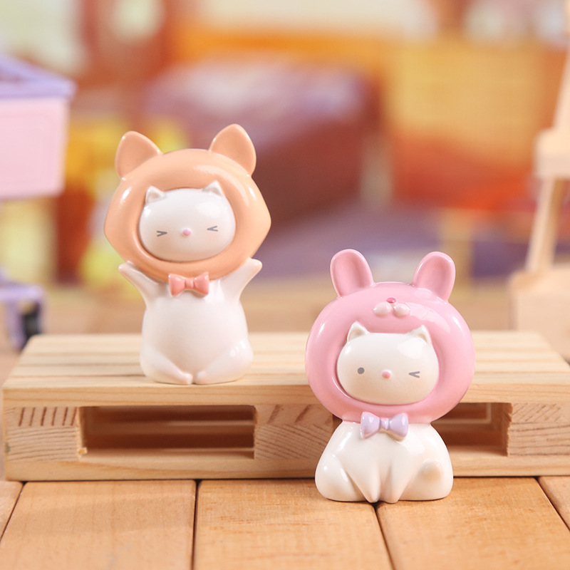 Creative and cute two-cartoon desktop ornaments for my cat, birthday gifts, blind boxes, figurines wholesale, healing and adorable beads Specification image