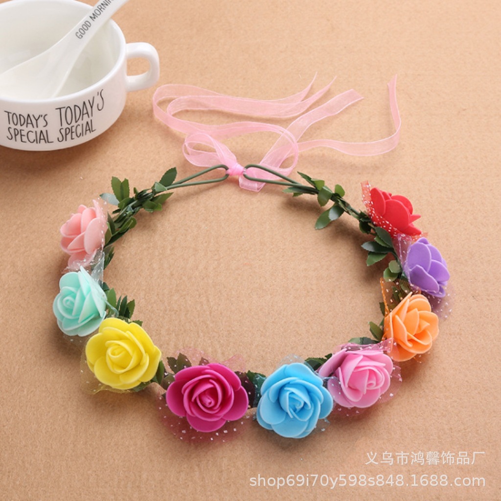 Hot-selling cross-border bestsellers of Forest girls, crown flower garlands, hair bands, bride headwear, tourist attractions, photography, street stalls, wholesale of hair bands details Picture