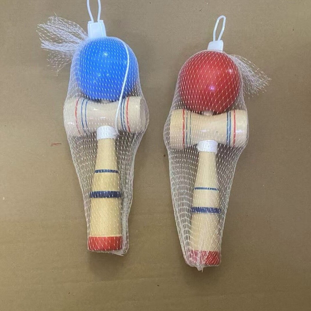 kendama, a casual moon ball game for the day, is a traditional balance game featuring eye coordination Application Scenario