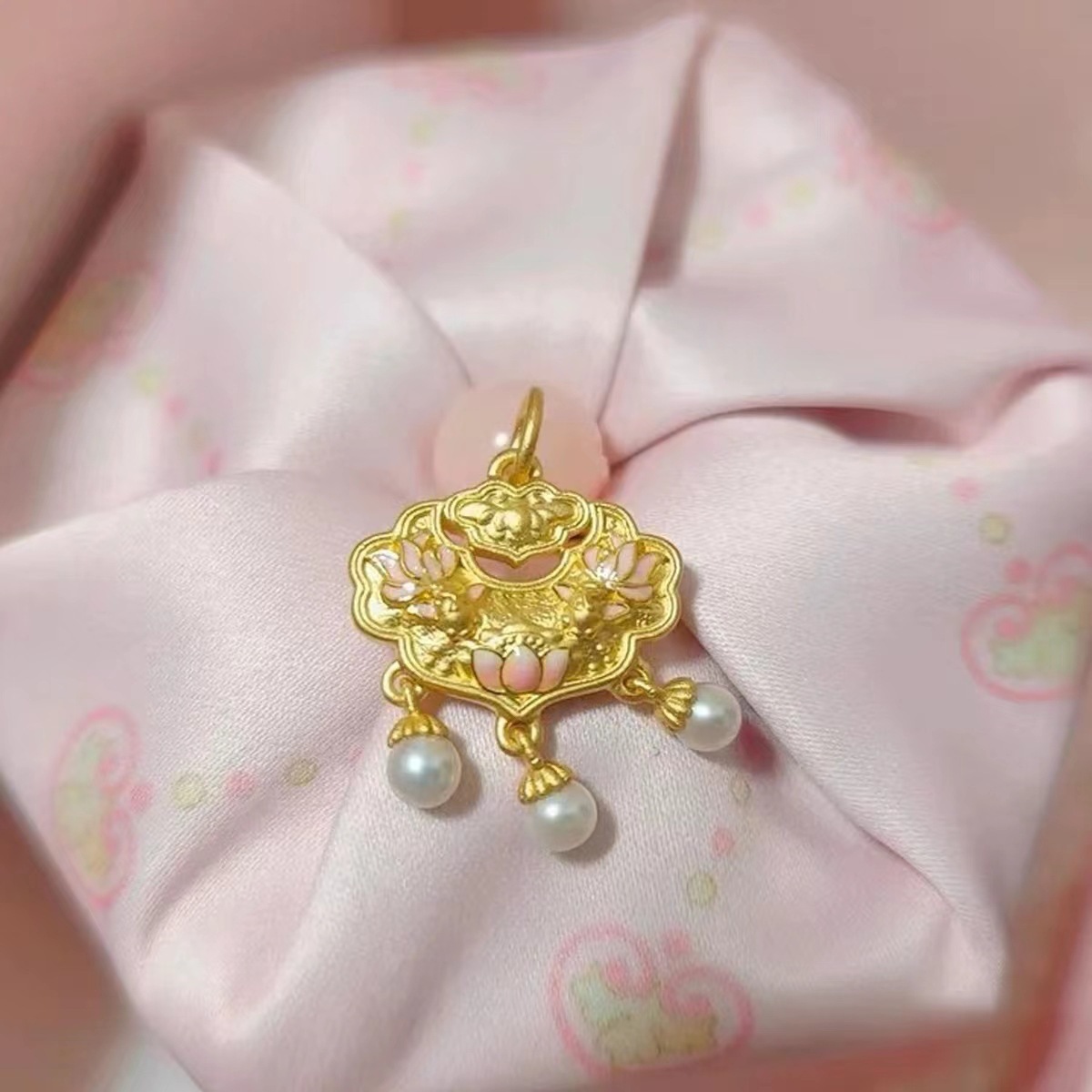 S925 Silver Koi Lock Ten-Mile Red Makeup Necklace, Silver gold-plated pendant, Chinese-style gradient resin pendant, beaded collarbone chain Specification drawing