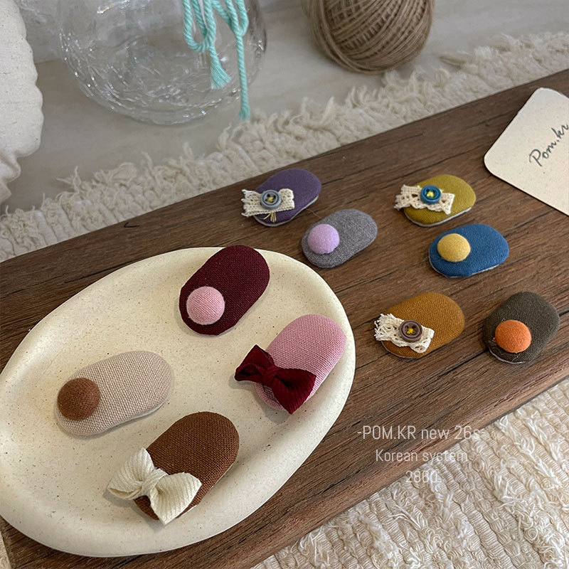 مجلد الشعر المكسوح اليدوي في جبهته Specification image