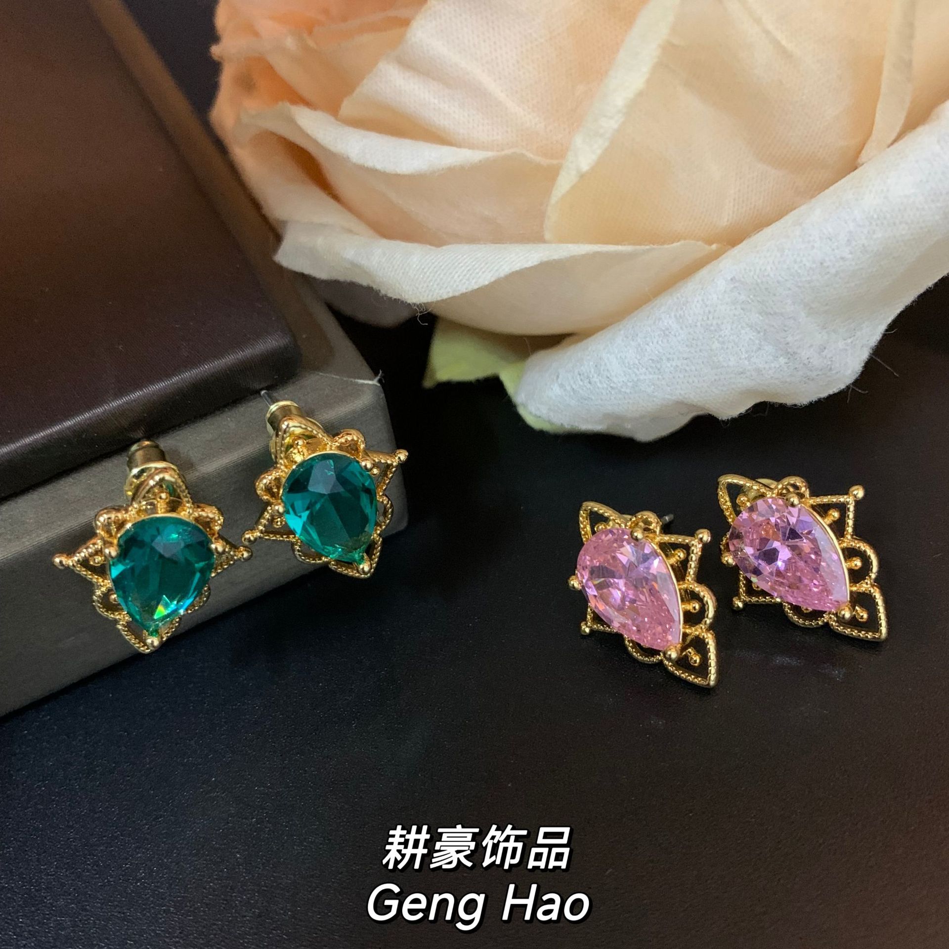 欧美复古高级感镂空花边镶水滴锆石耳饰轻奢宫廷风时尚气质耳钉