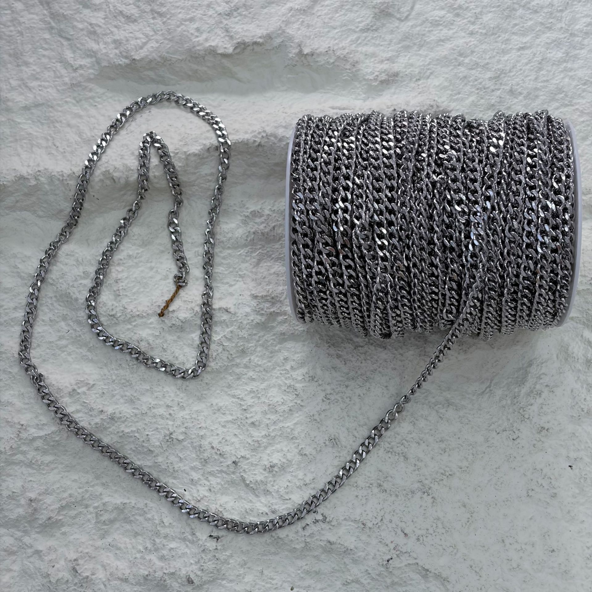 Double-woven stainless steel Cuban chain Figaro chain jewelry accessories, roll-on bare chain necklaces, bracelets, chain wholesale details Picture
