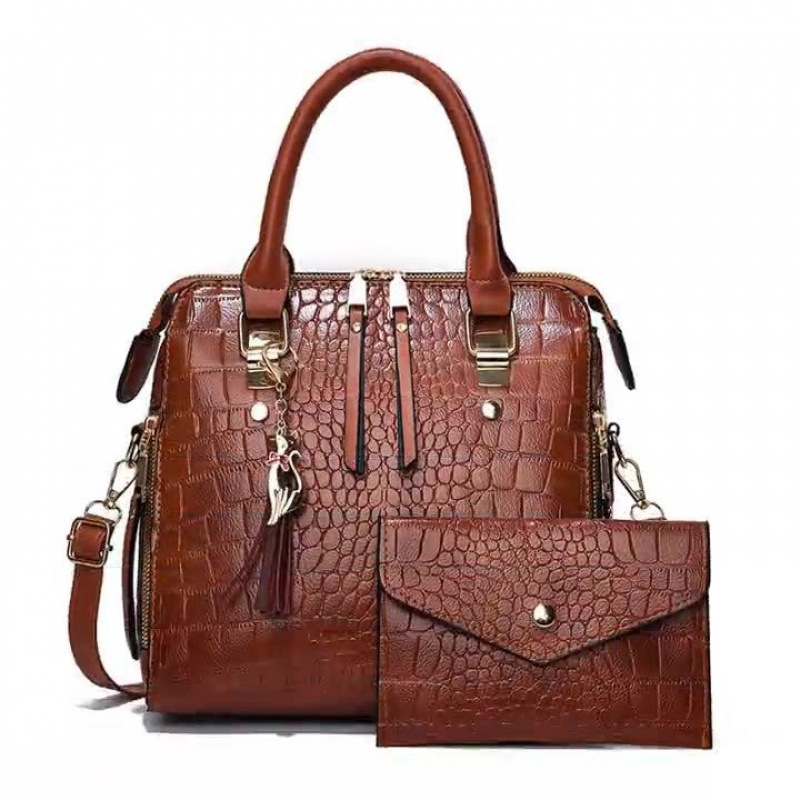 【 Cross-border Women's Bags 】 Fashionable crocodile-patterned mother-and-child bag, large-capacity best-selling women's bag, tassel pendant, hand-held crossbody bag details Picture
