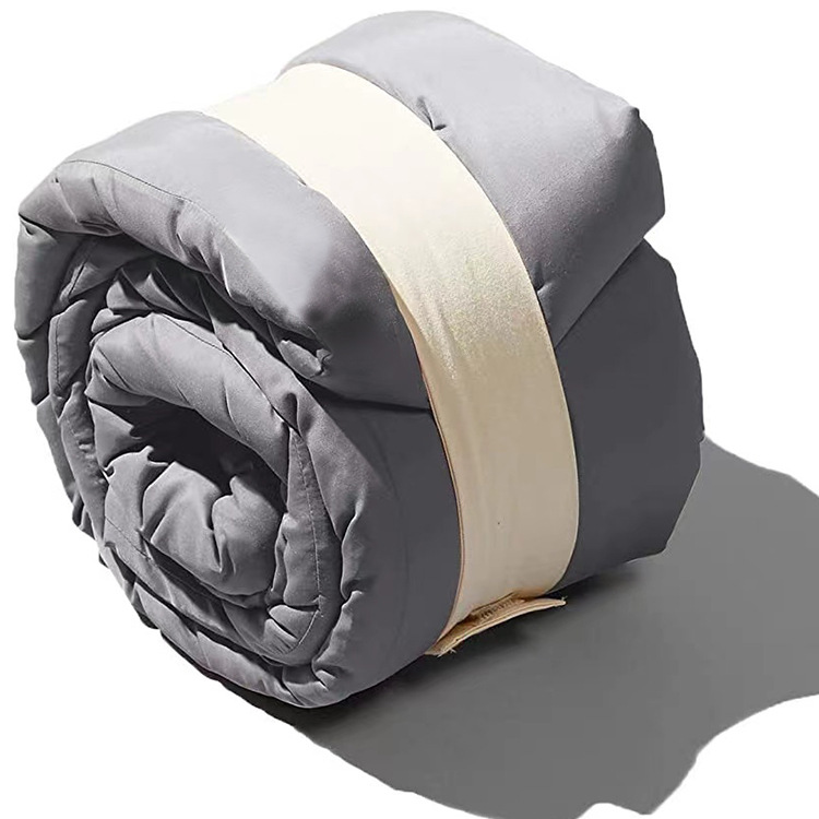 Travel neck pillow core scarf, soft neck brace, office neck guard, portable pillow for both men and women Application Scenario