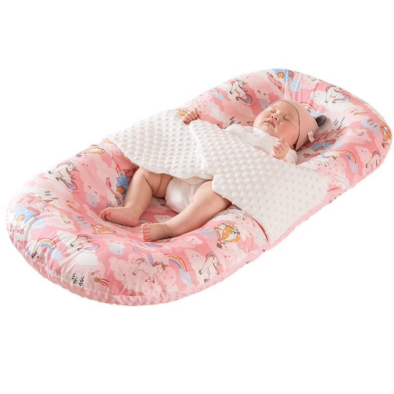 母婴用品婴儿用品/儿童抱毯全棉/挡风被白底实物图