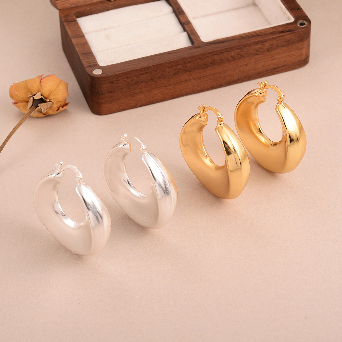 饰品/耳饰/耳环/锆石微镶毛坯耳环/锆石耳饰产品图