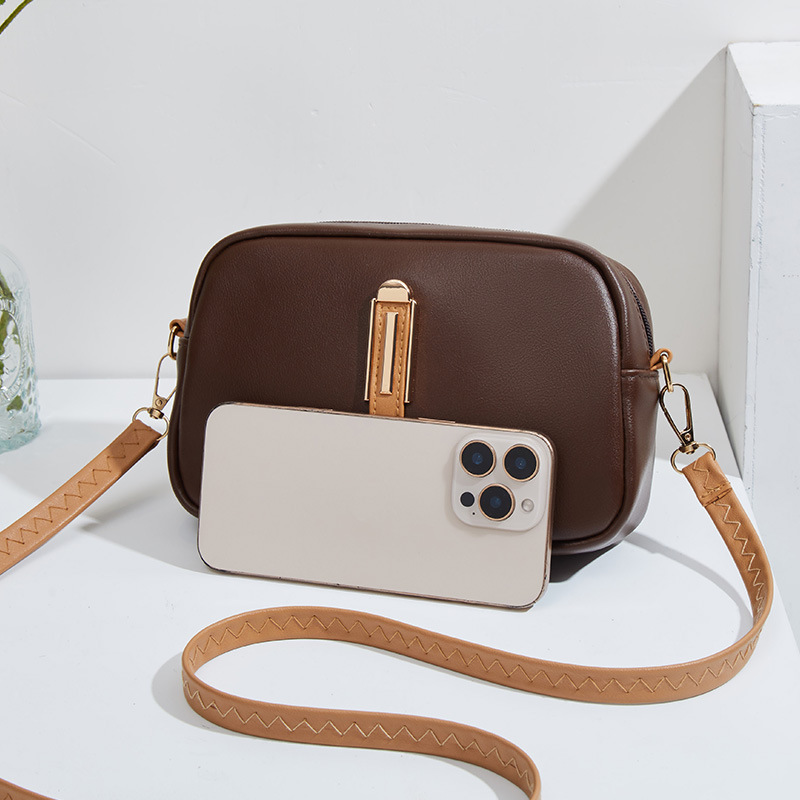 This year's popular mobile phone bag, bags2025, a new best-selling women's bag from Japan and South Korea, a light luxury and versatile crossbody women's bag