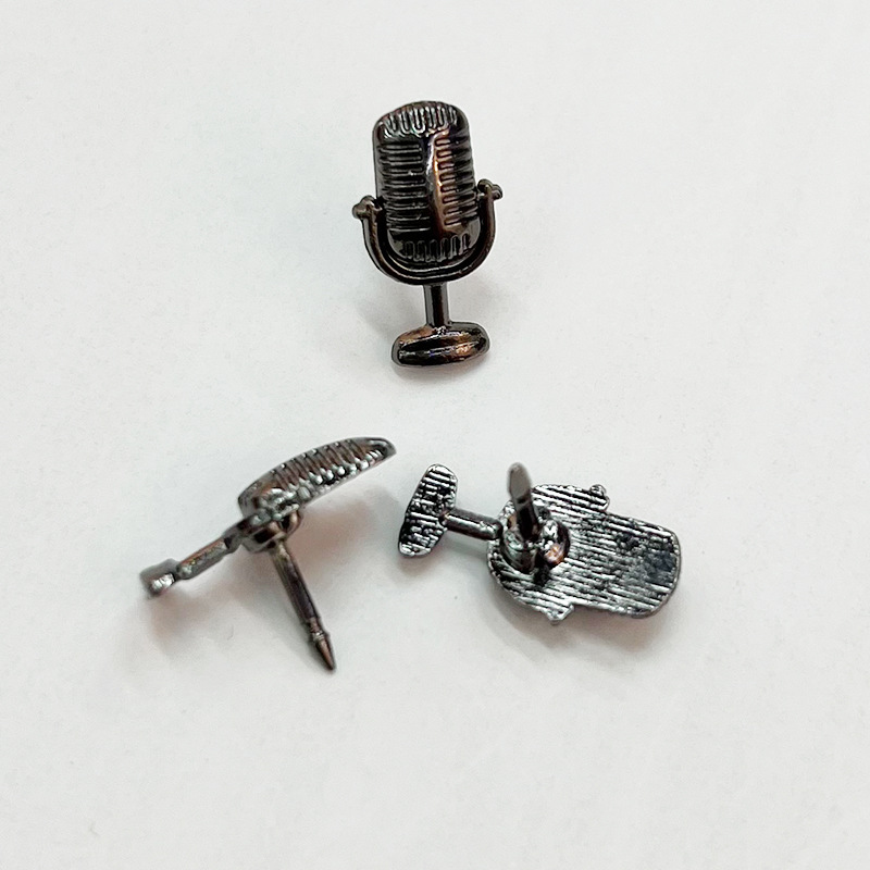 袖扣/织带服装产品图