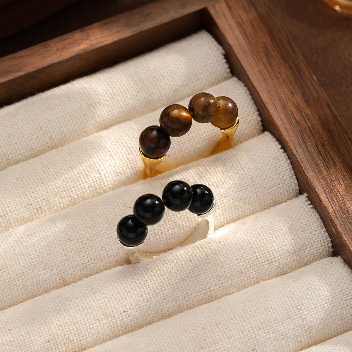 NALA娜啦虎眼石串珠弹力绳戒指小众高级感黑曜石手工戒指女不掉色细节图