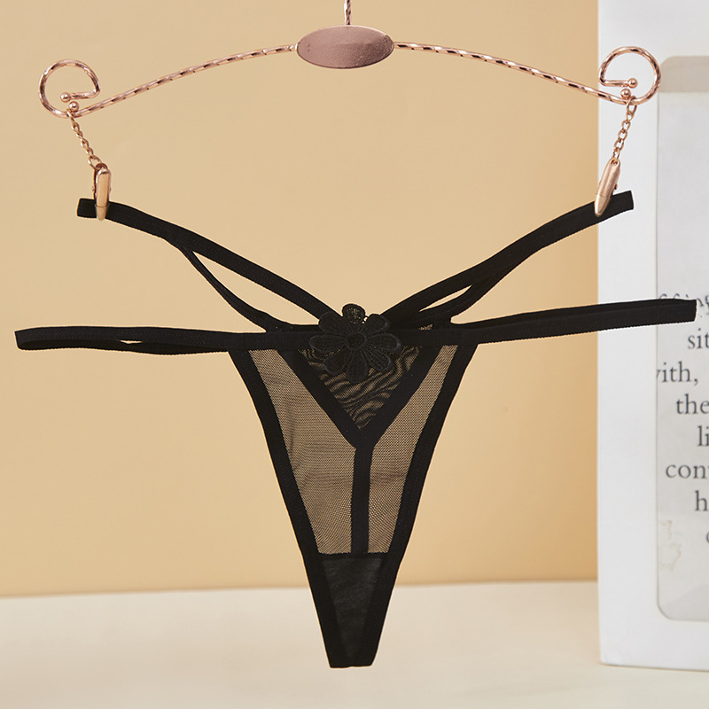 The new women's T-shaped underwear features fashionable daisies, sexy thin straps, and a seamless, soft mesh fabric for women details Picture