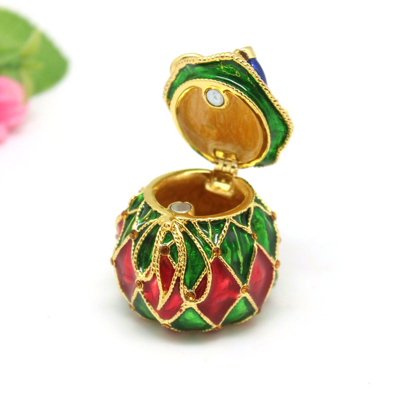 Metal handicrafts, Christmas small gifts, alloy Christmas lucky bags, small ornaments, boxes, export Christmas gifts, cross-border goods Application Scenario