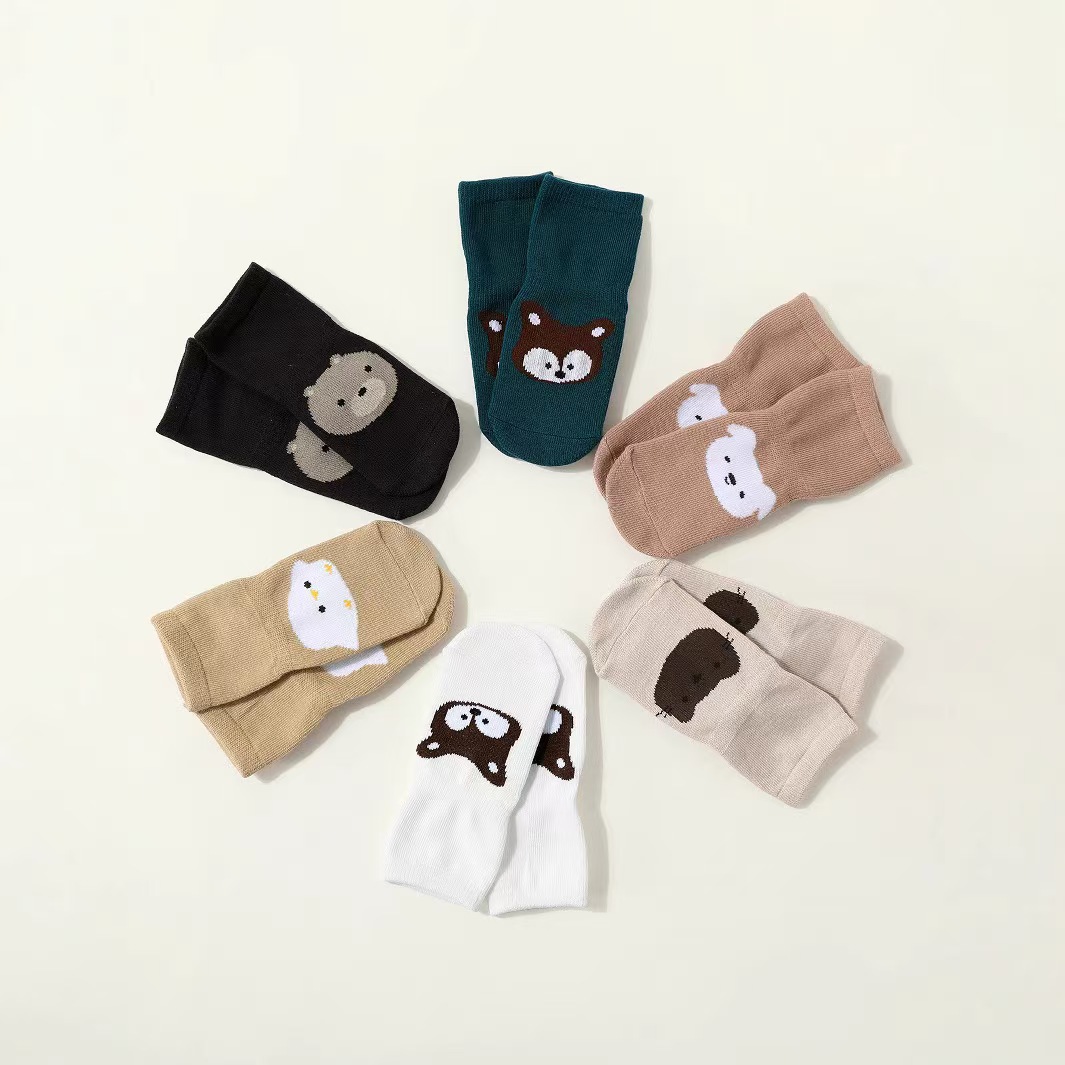 袜子男童秋冬卡通/浙江诸暨儿童袜子/袜子女婴儿/婴儿服装/宝宝袜产品图