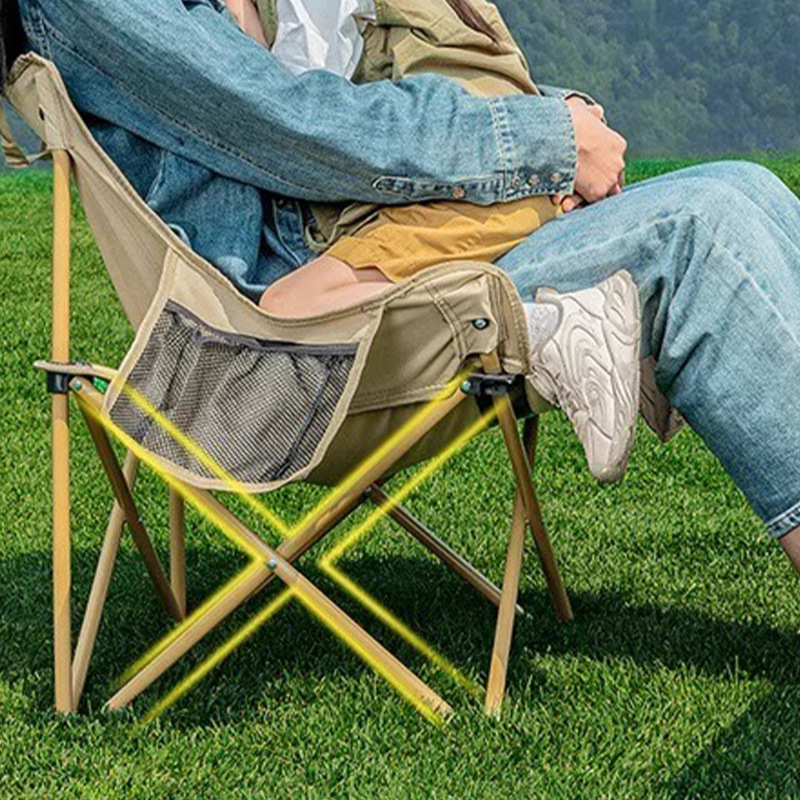 Outdoor folding chairs, simple and lightweight low-back moon chairs, leisure beach chairs, outdoor camping chairs, art sketching chairs details Picture