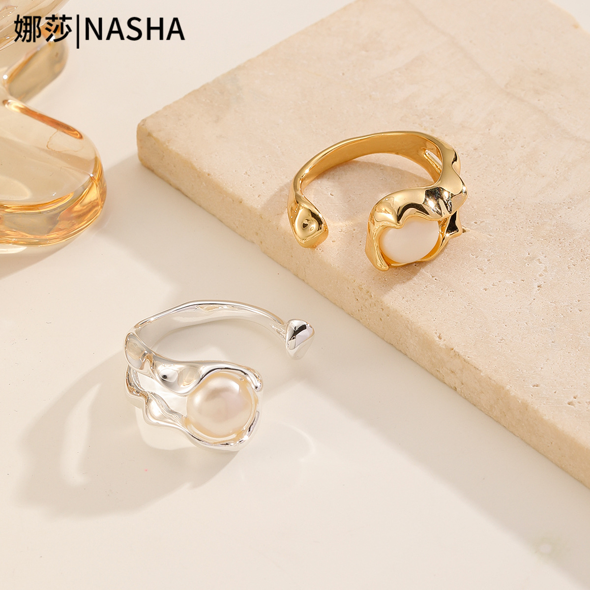 Nasha's cross-border freshwater pearl ring from Europe and America is a high-end, non-fading, and stylish ins ring with adjustable cuffs