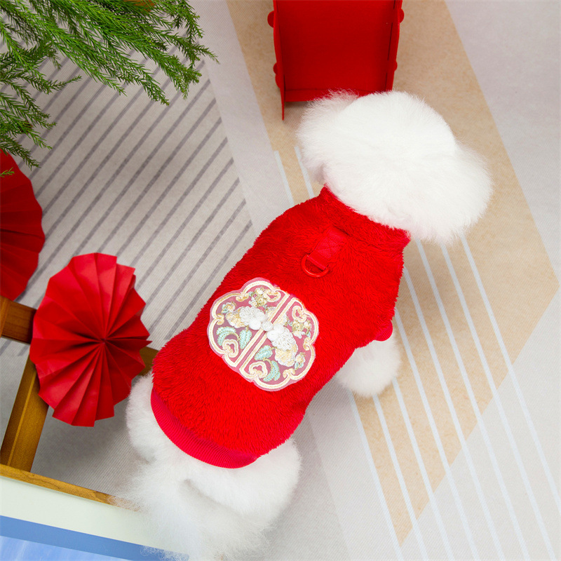 狗狗服装实物图