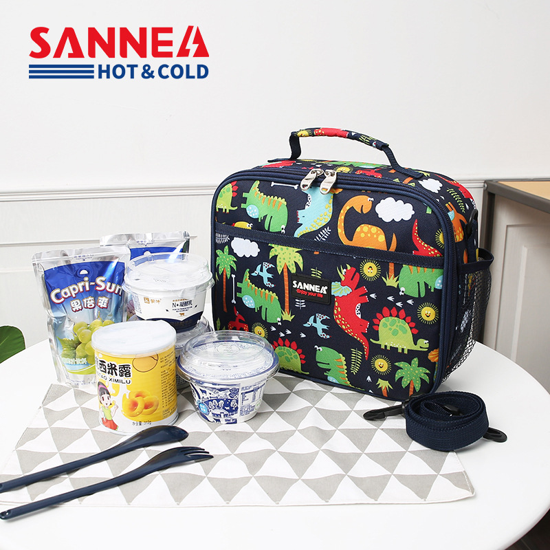 SAN Neng's new cartoon children's lunch bag, Oxford cloth thickened bento, insulated bag, hand-held lunch box bag, in stock for wholesale Specification image