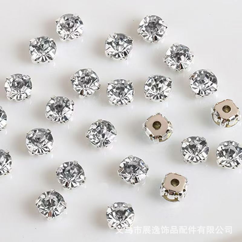 An automatic nail beading machine for single-prong diamond hollow bracelets, hand-sewn diamonds, wedding dress accessories and accessories details Picture